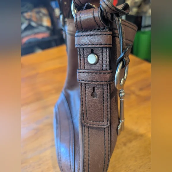 Fossil Purse Cross Body - Picture 9 of 14